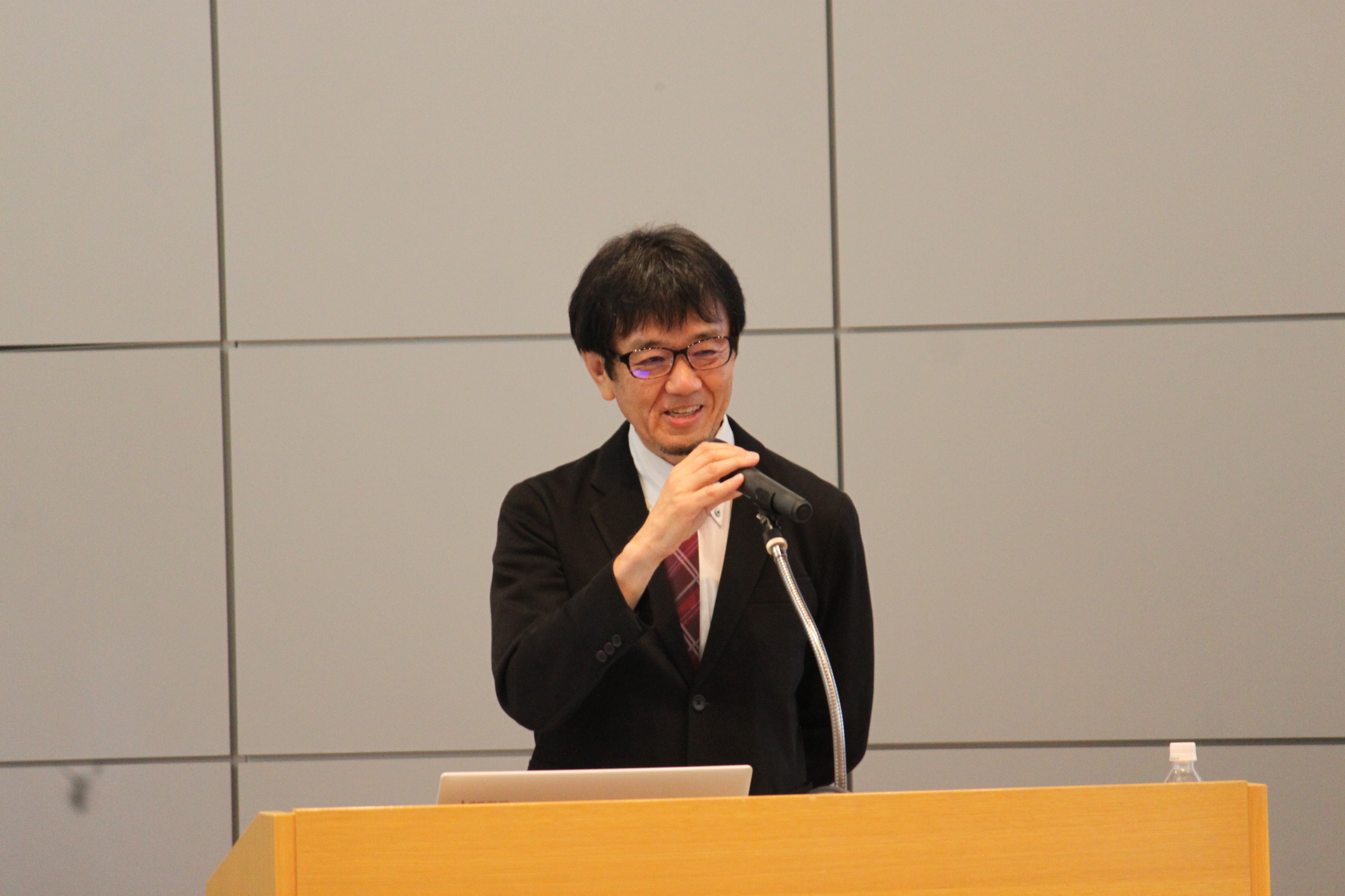 講師　橋本秋人氏