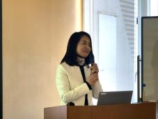 講師　渋谷仁子氏